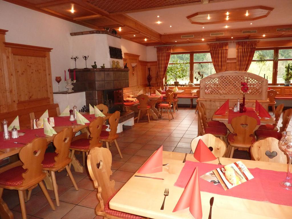 Landgasthaus Am Frauenstein Hotel Hinterweidenthal Екстериор снимка